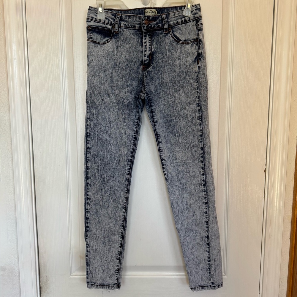 Low Rise Acid Wash Skinny Denim Jeans